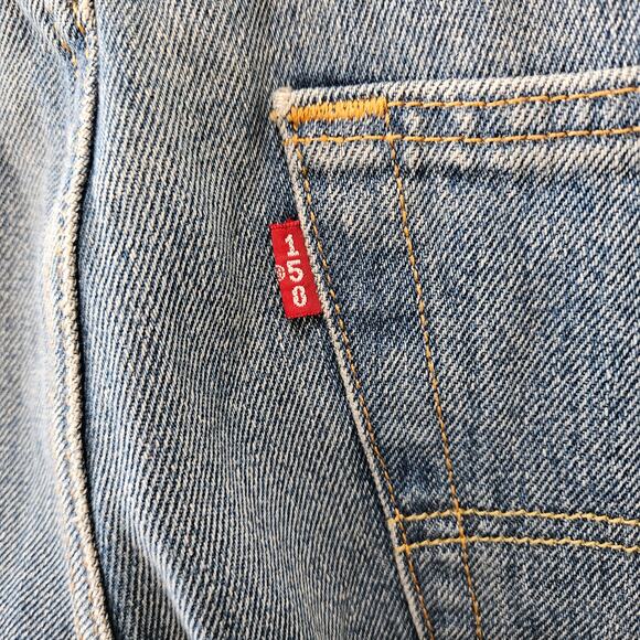 Levi's Men's 501 Jeans 150th Anniversary Distressed Button Up 35x32 - Picture 3 of 10